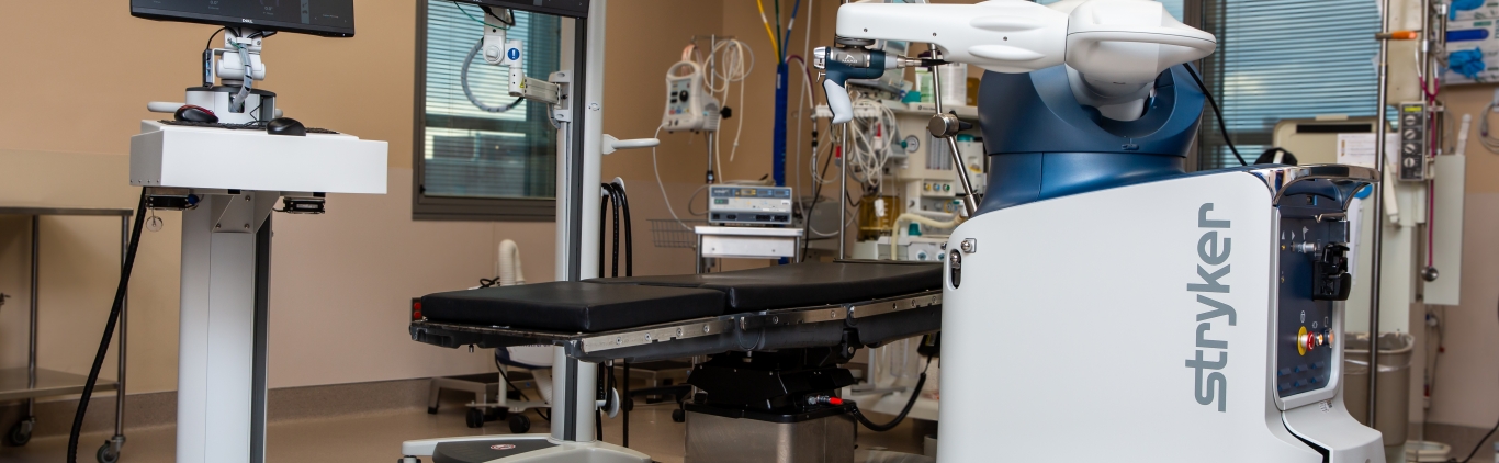 Stryker Mako SmartRobotics System at NWOS Surgery Center